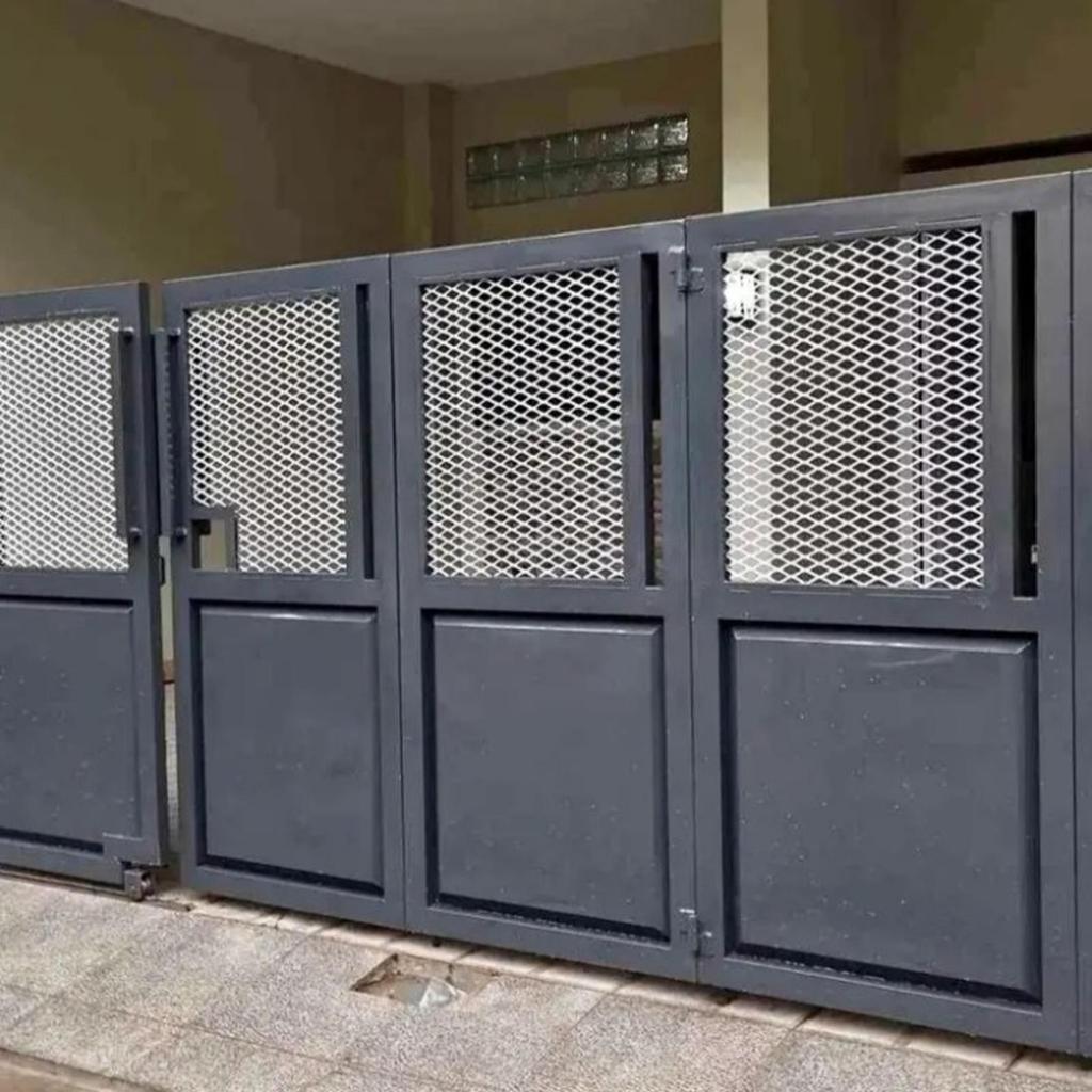 pagar rumah lipat bahan plat esser dan plat perforated murah