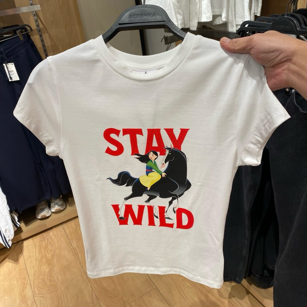 Jastip. Tshirt Crop Bershka (Women