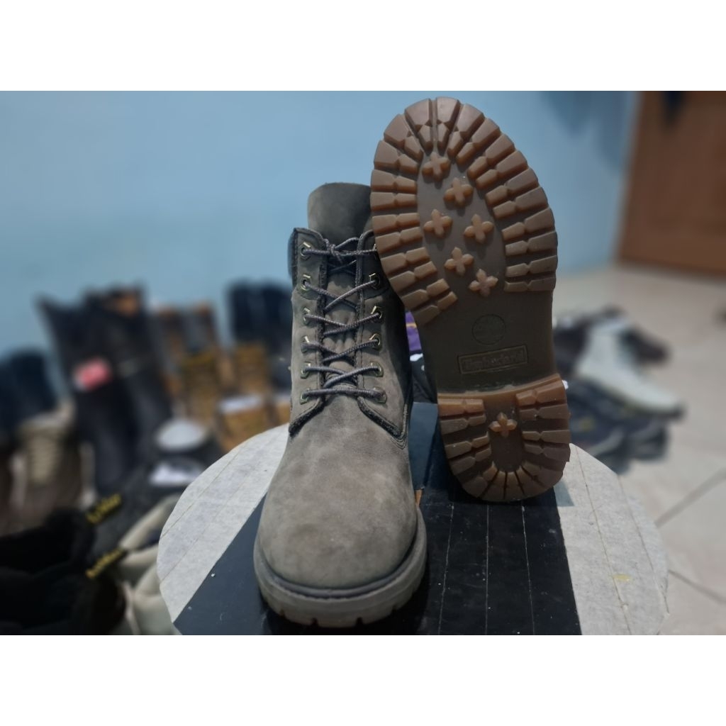 Sepatu boots Second Timberland size 39