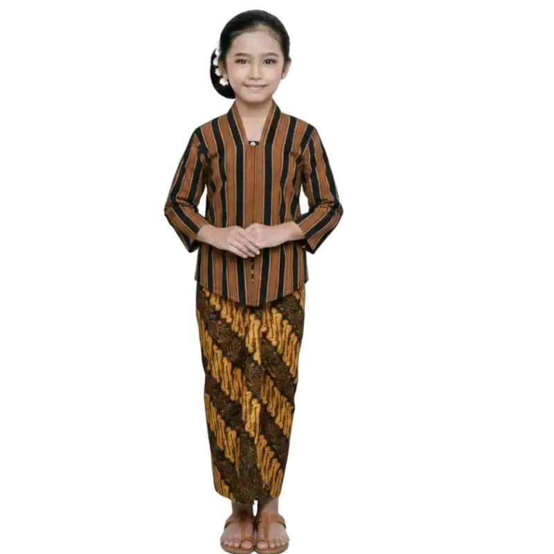 SETELAN Kebaya Lurik ANAK + Jarik Wiru Jarik Instant Batik Coklat