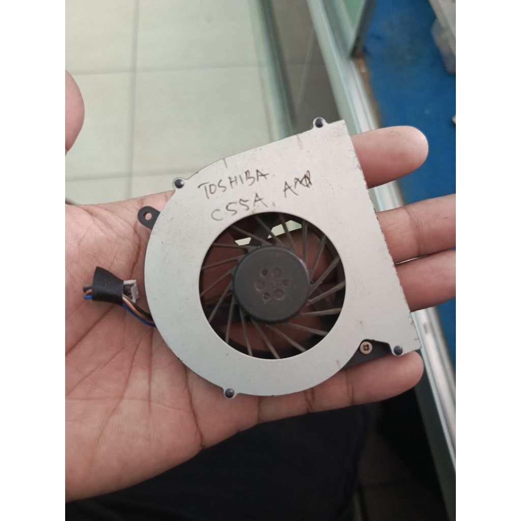 kipas latop toshiba C55A