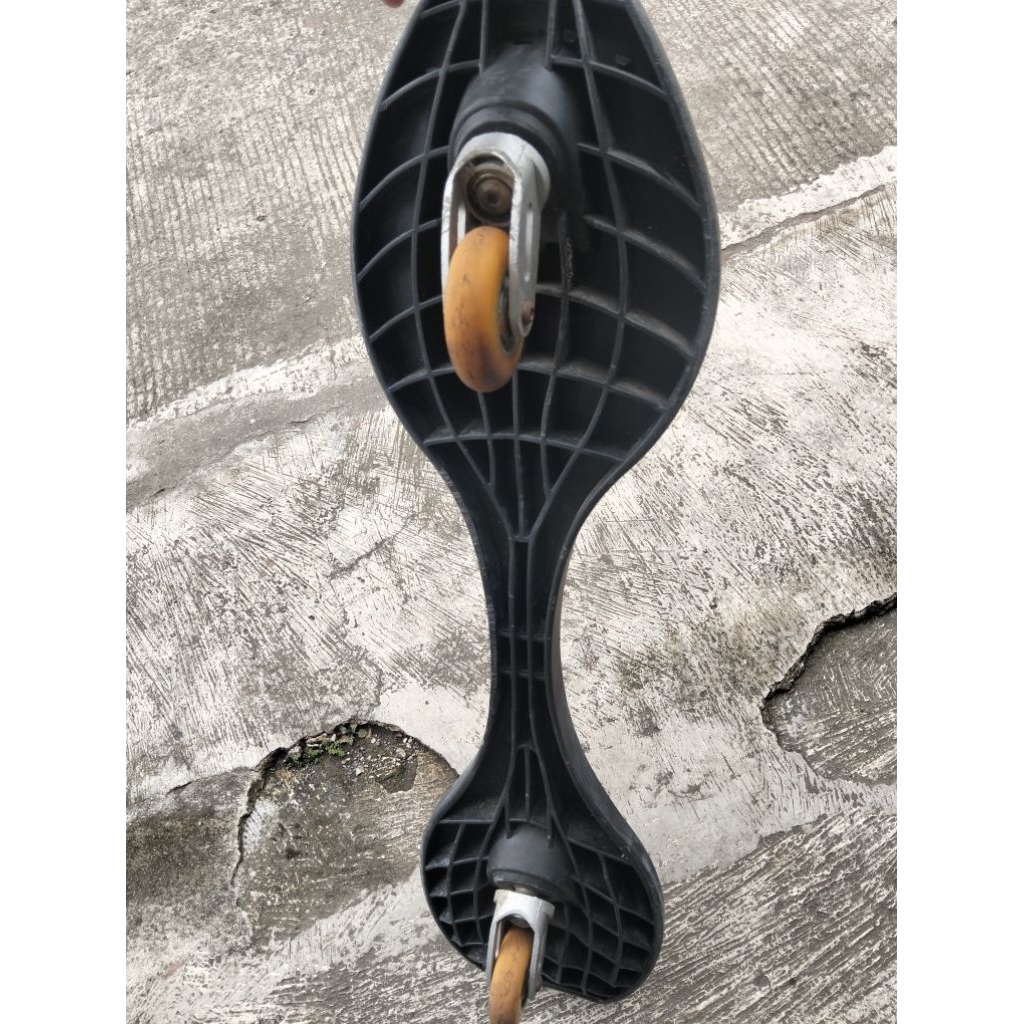 waveboard berwyn