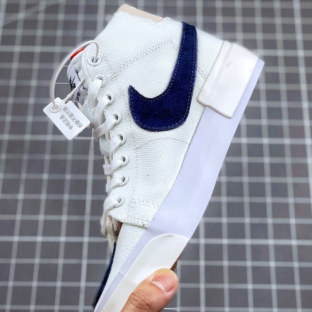 SB Zoom Blazer Mid Edge