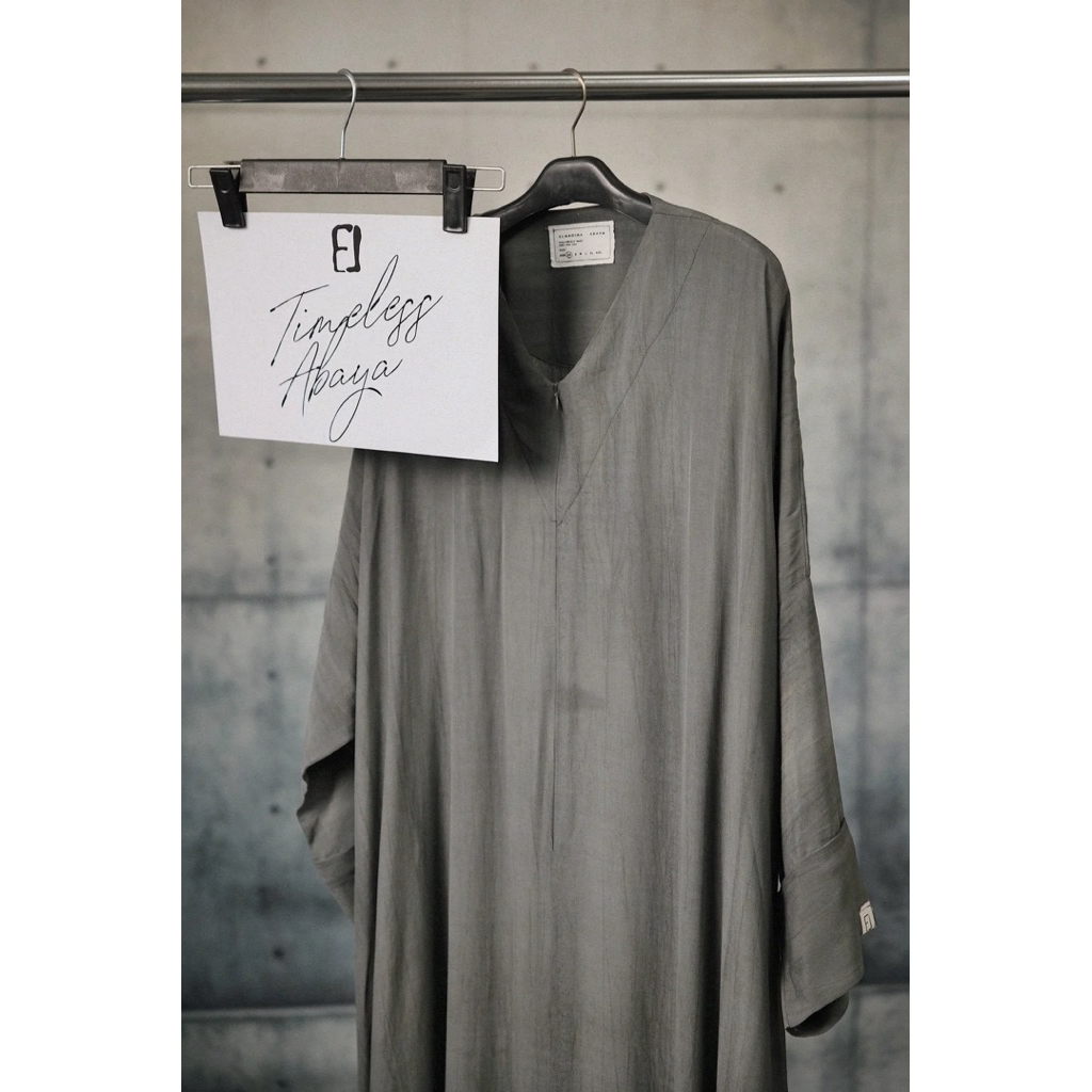 Elmadina Abaya Timeless Abaya New With Tag Size XS Pettite Friendly Aljenna Aljenna.id Pop Elmadina 