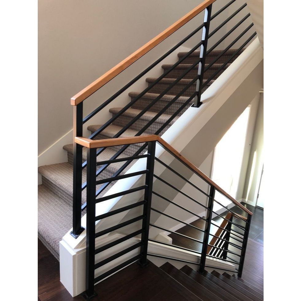 Railing Tangga Besi / Railing Balkon Besi / Custom Railing Besi
