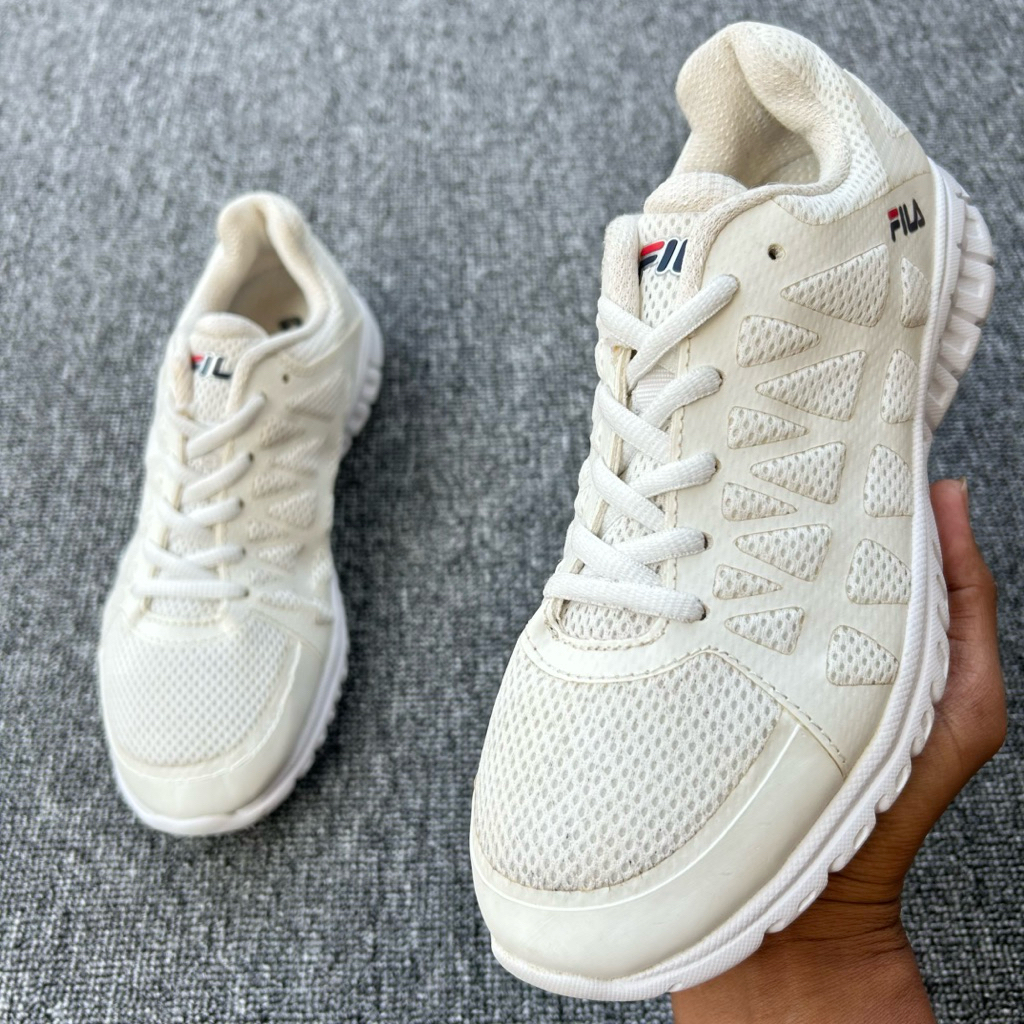 Sepatu FILA Athletic Casual Size 38 Panjang Insole 24 cm