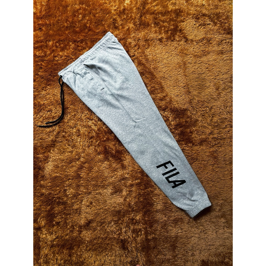 JOGGERPANT FILA 28-32MG SIZE S LIKE NEW