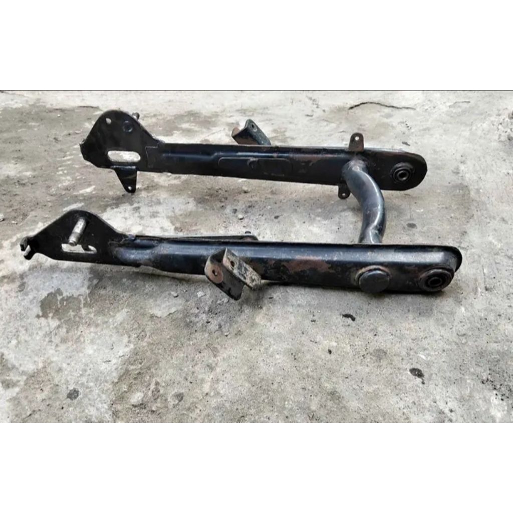 Swing arm,Supit Arm Honda Astrea Prima,Astrea Star,Astrea 800 Honda C70 sok panjang Original