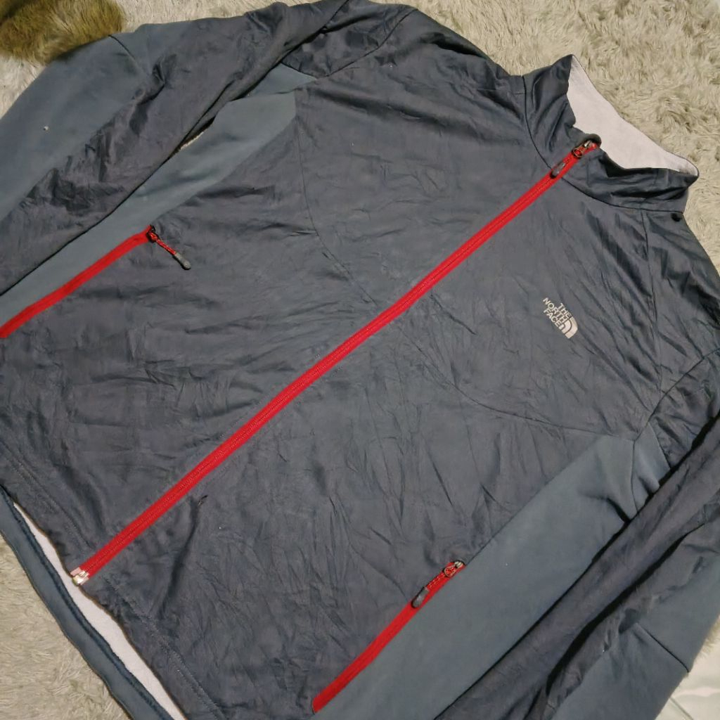 TNF softshell second jaket L fit XL LD 120 P 68 second original