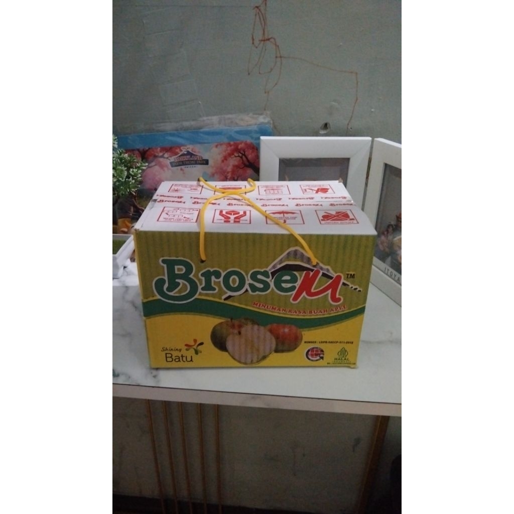 Minuman Sari Apel Brosem Asli Malang - , Tanpa Pemanis Buatan, Segar & Alami