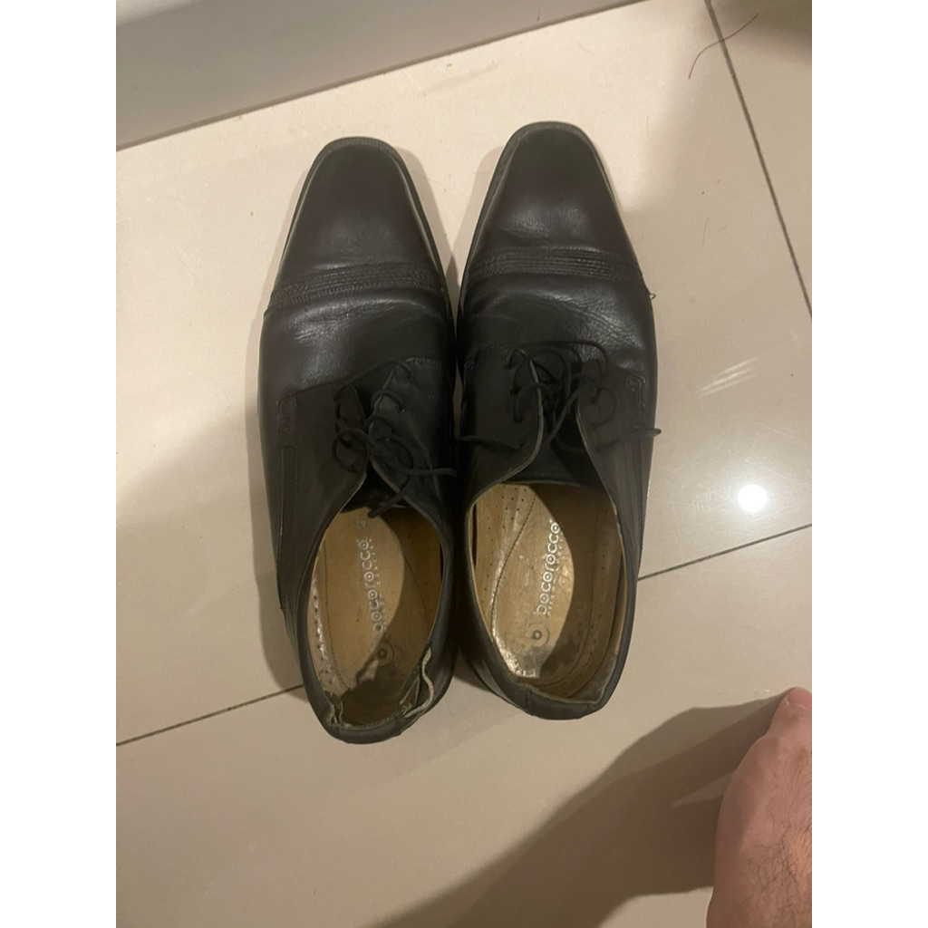 Sepatu Kerja Pria Bocorocco Ukuran 42 [Pernah dipakai]