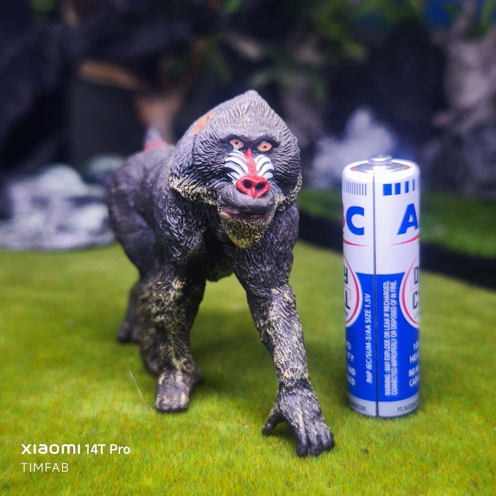 Papo Mandrill figure