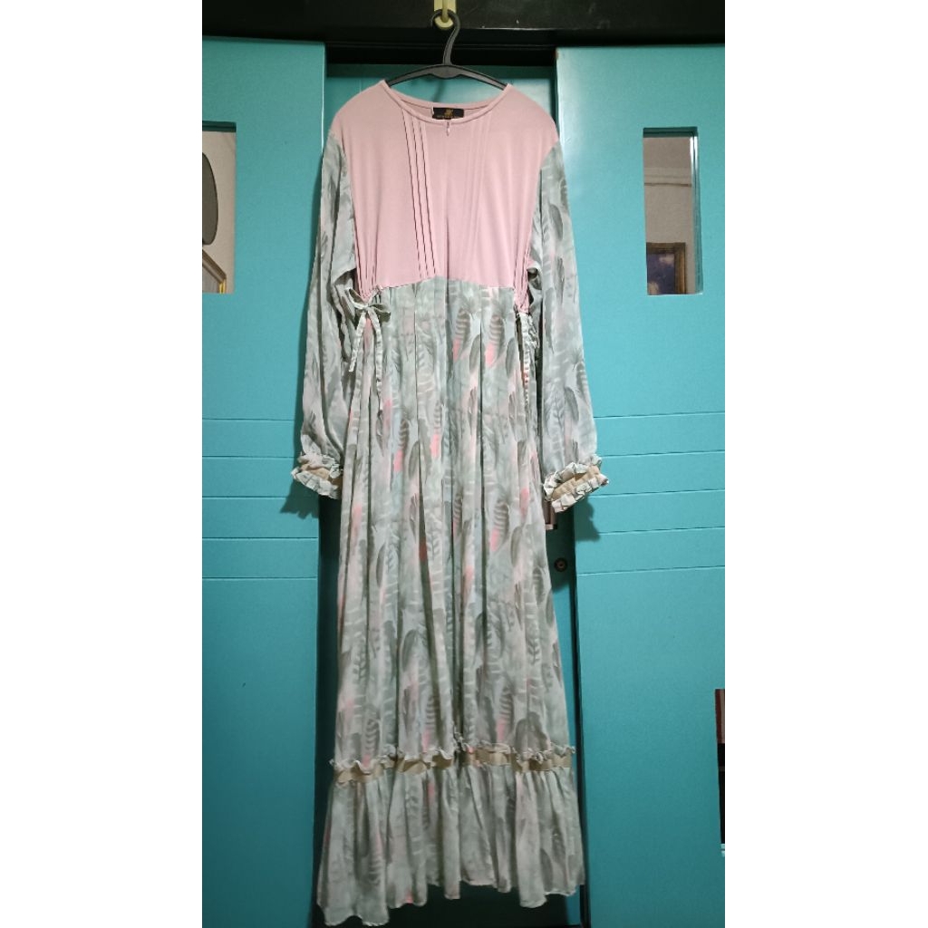 Preloved Gamis Seinaa Hijab