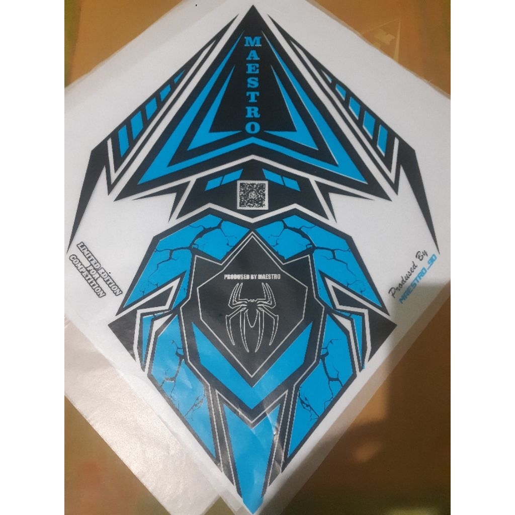 KERTAS LAYANG-LAYANG 2 WARNA