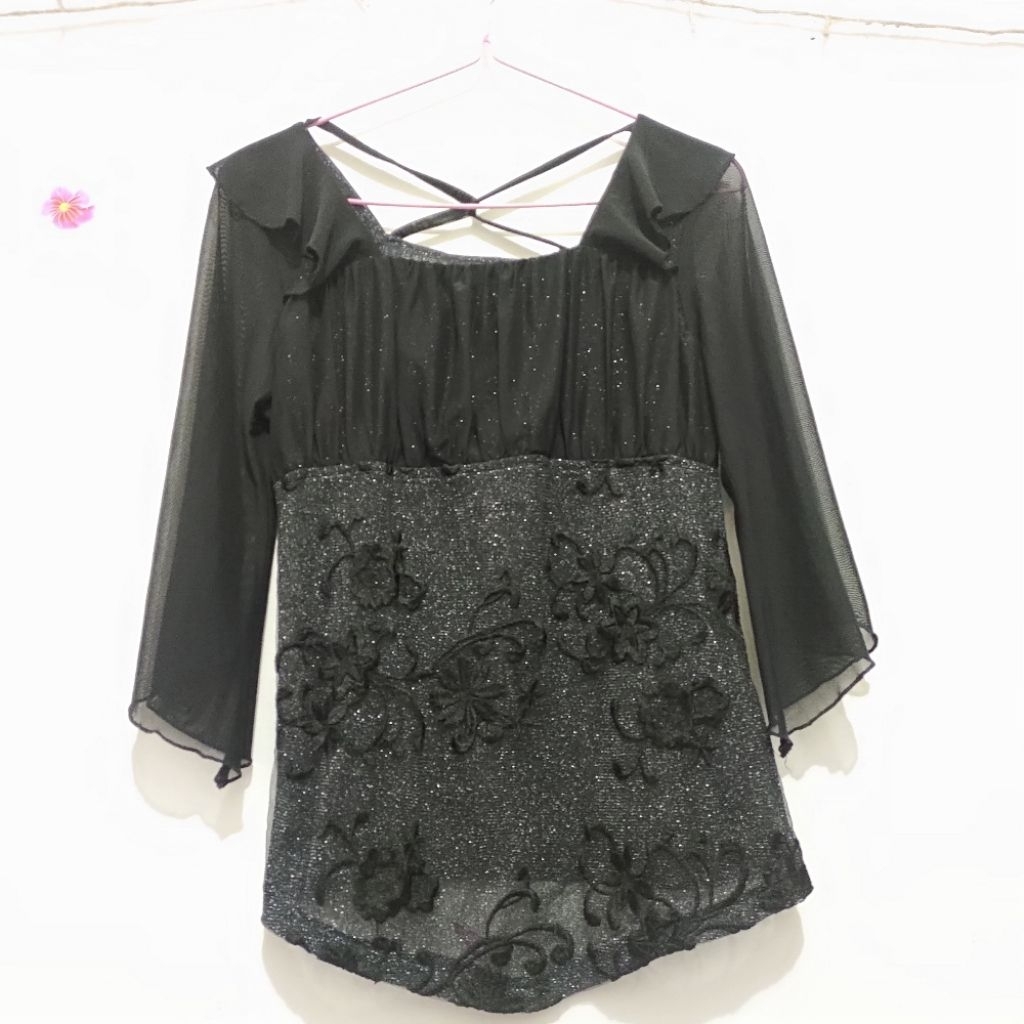 Top Y2K Gothic