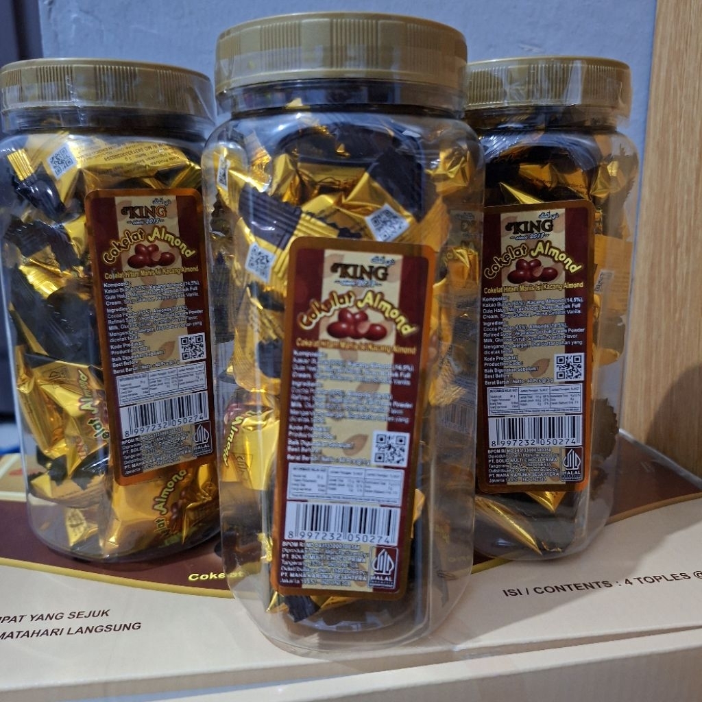 Coklat almond king