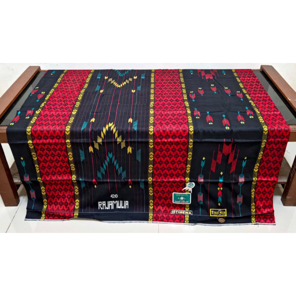 SARUNG SUTRA RAJA MULIA 420 SUTRA motif Mega hidayat SGC SGF SGE