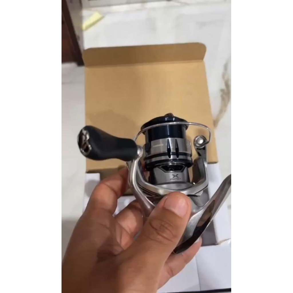 SHIMANO STRADIC C2000S SECOND
