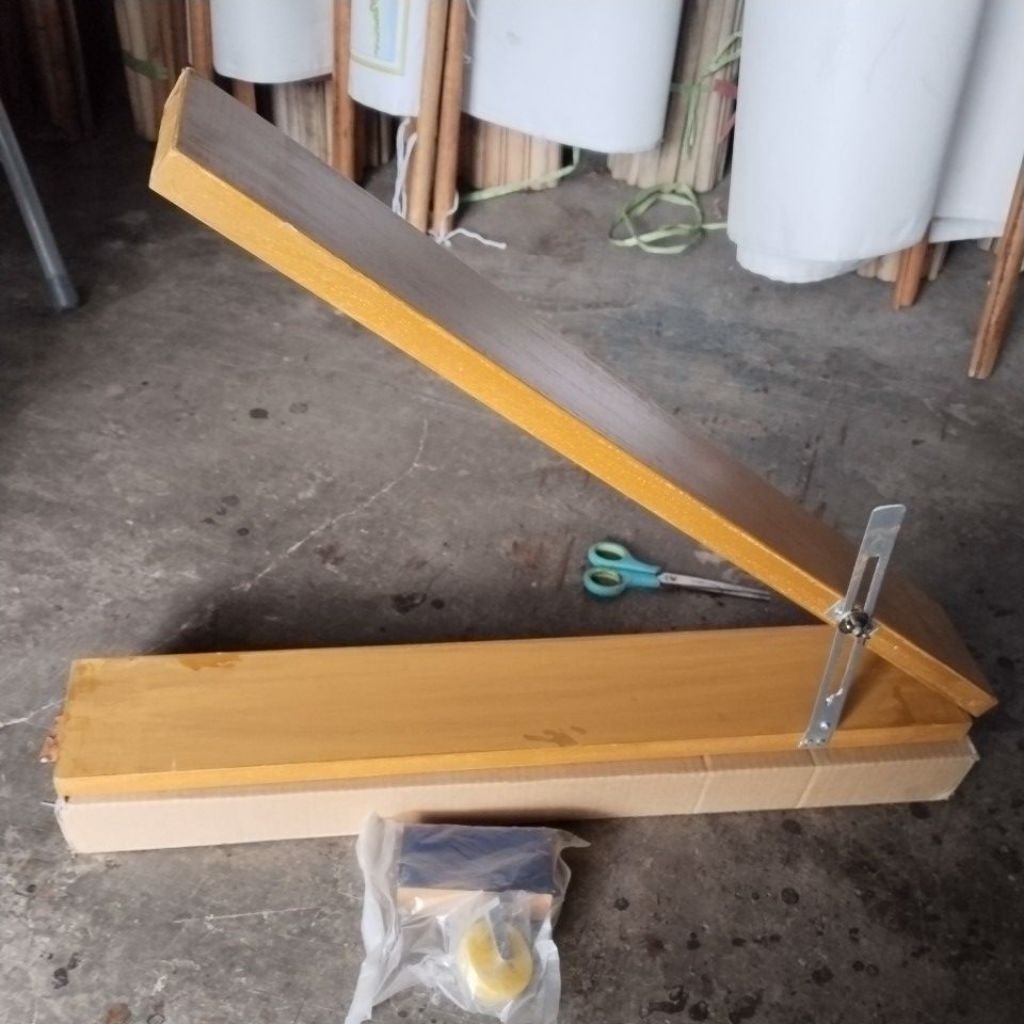 bidang miring sederhana/alat percobaan bidang miring