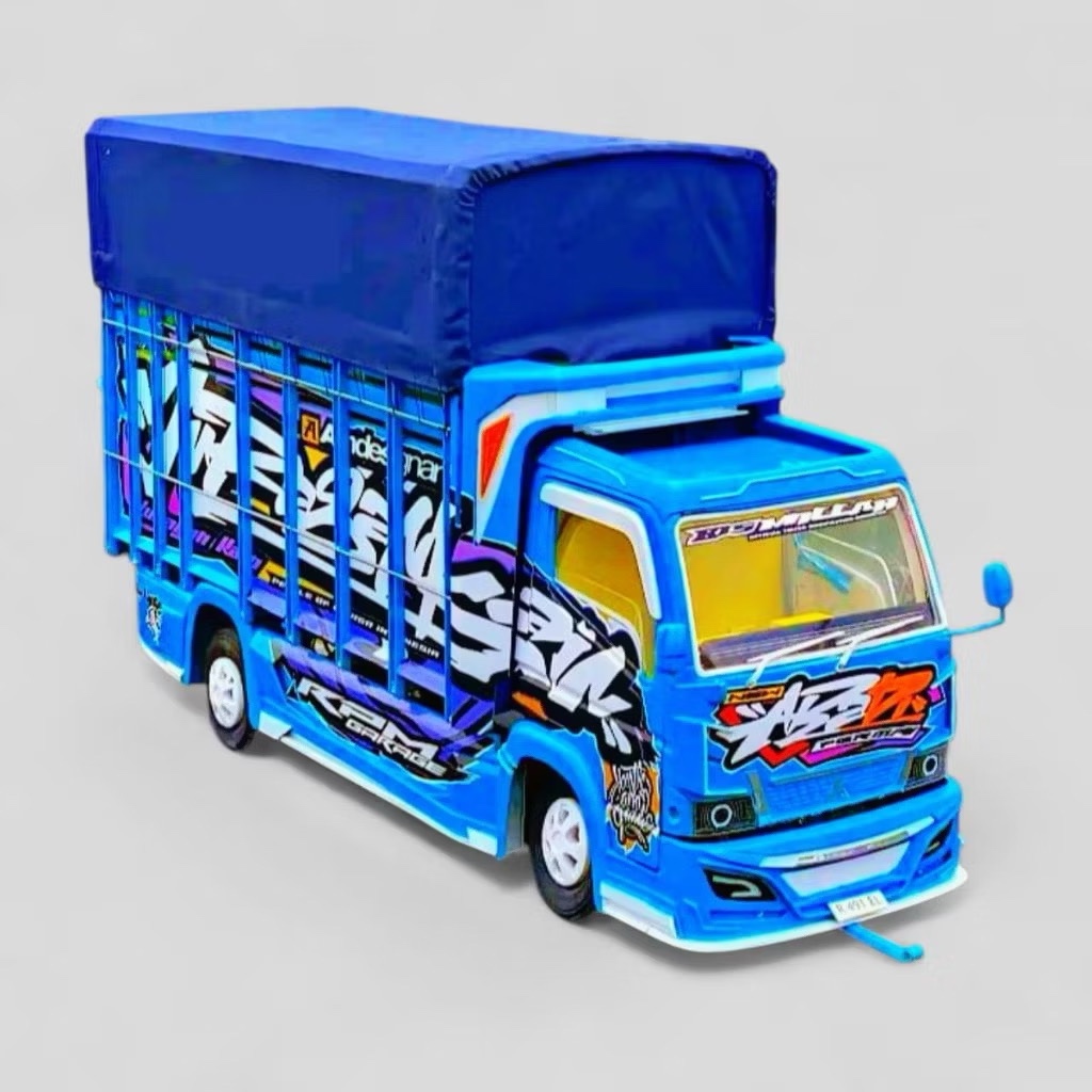 MINIATUR TRUK OLENG FULL VARIASI LAMPU DAN TERPAL TRUK OLENG KAYU ASLI TAHAN BANTING