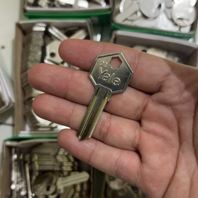 Bahan Kunci Yale Kotak . Bahan kunci pintu yale kotak