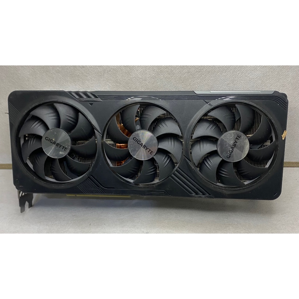 GIGABYTE RTX 4070 TI Super