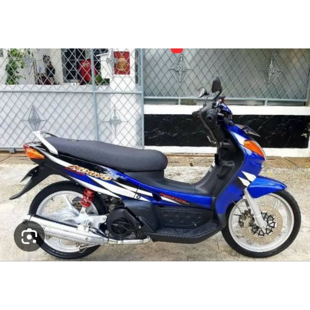 sticker striping motor Yamaha Nouvo lele biru hitam