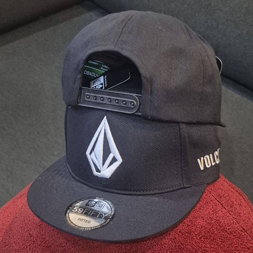 Topi distro snapback kekinian AtomSuperVolcom&ADS unisex 1pc