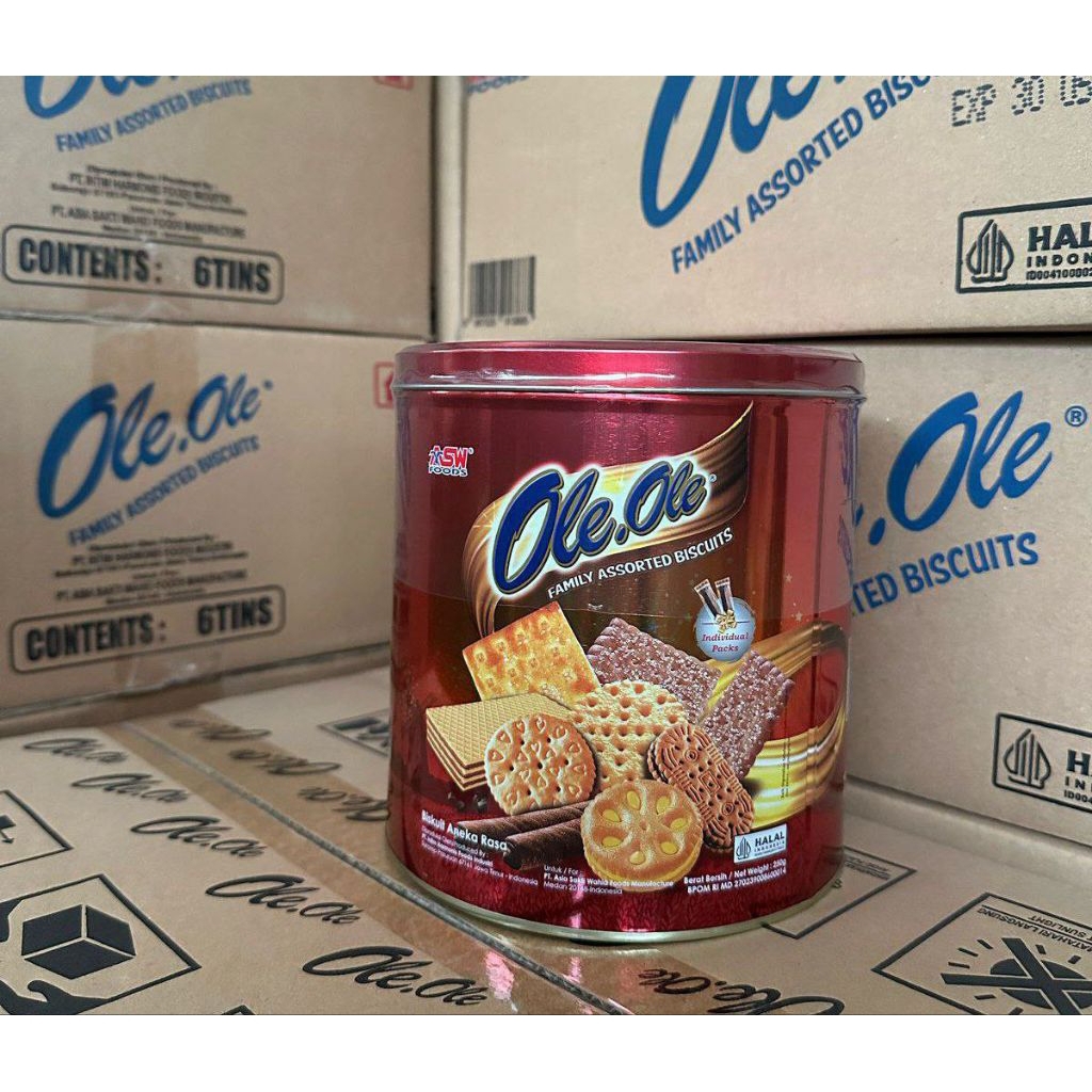 OLE OLE FAMILY ASSORTED BISCUIT KALENG