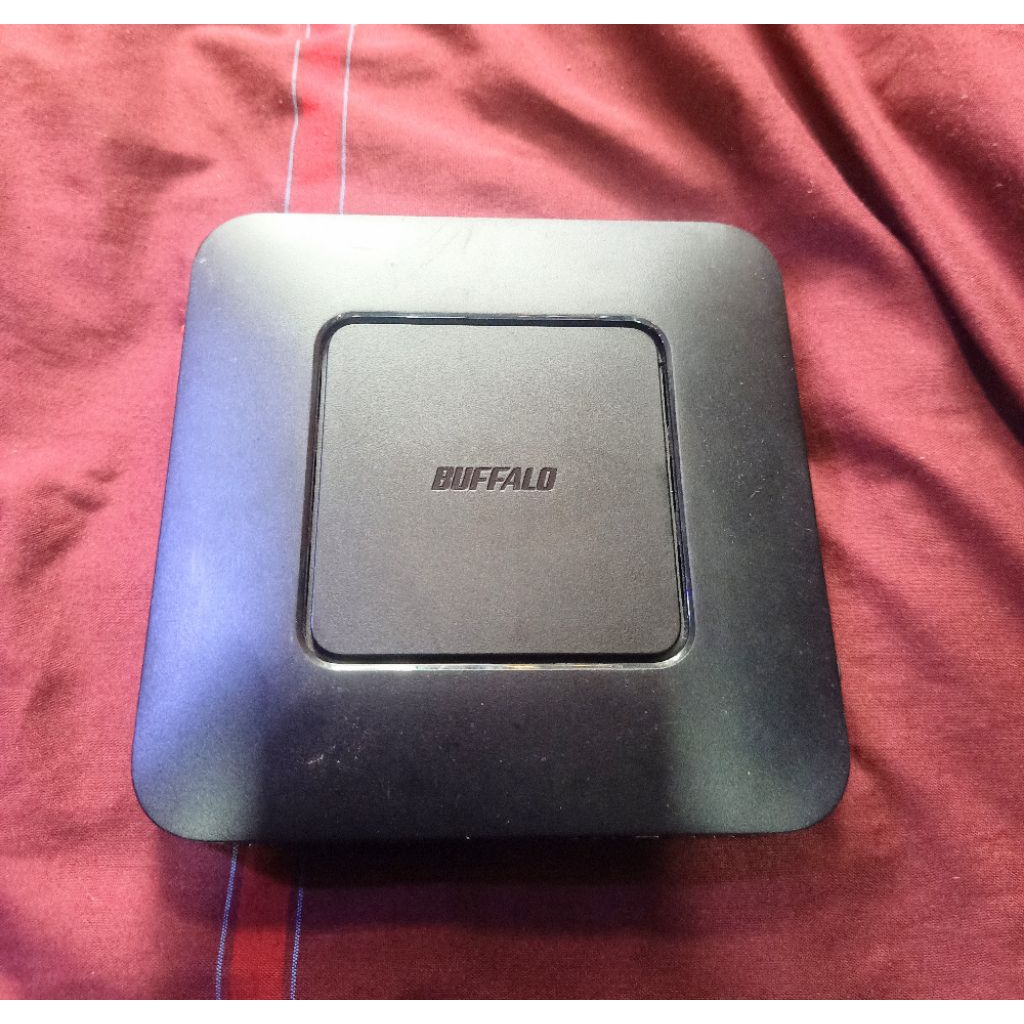 BUFFALO WSR -300HP/N.Wireless N Router 300 Mbps Second Normal ( Unit+ Adaptor)