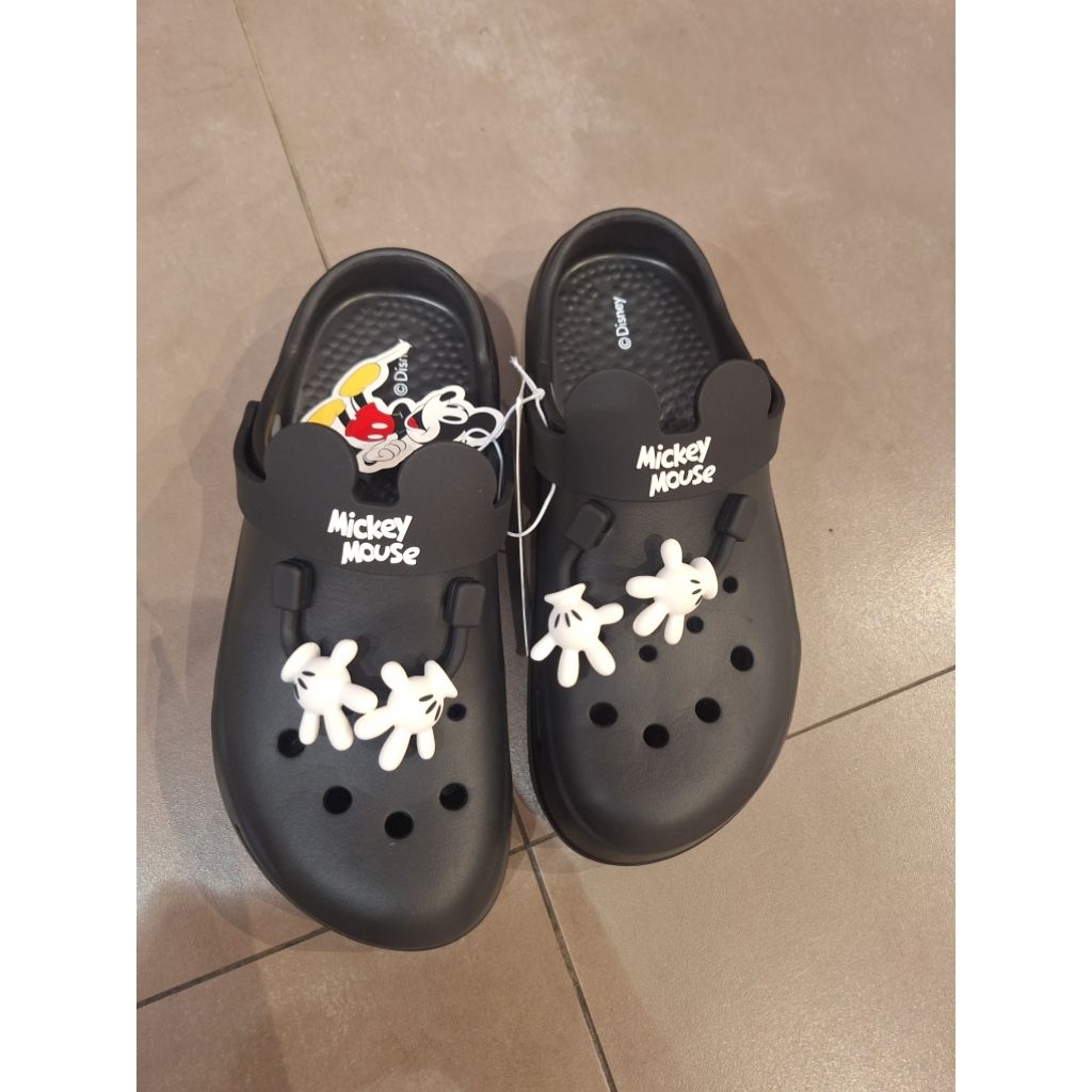 miniso original x mickey mouse sandal slipers size 37-38 sandal santai jalan sandal karakter