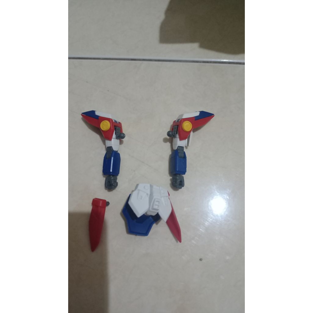 HG Wing Gundam Zero Parts Arms & Waist