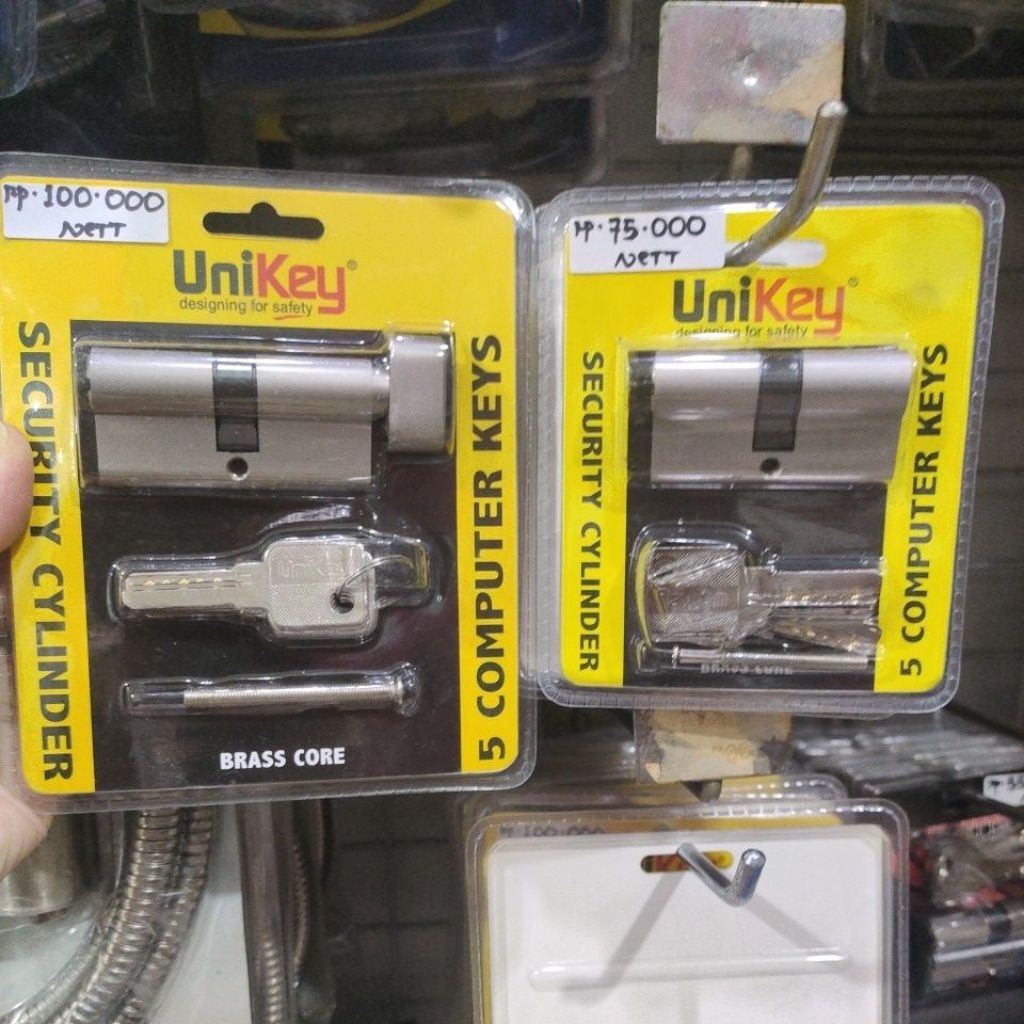 anak kunci pintu handel Unikey komputer