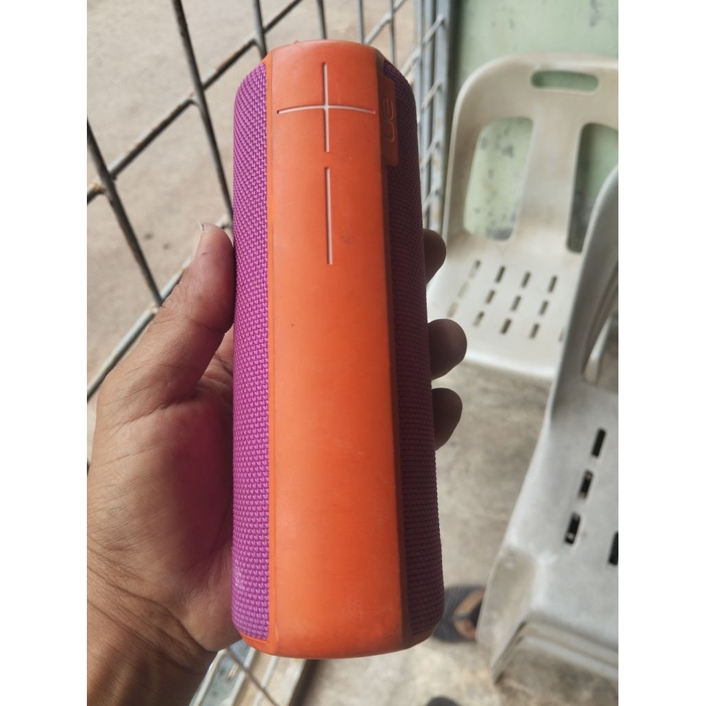 UE BOOM  2 bluetooth speaker