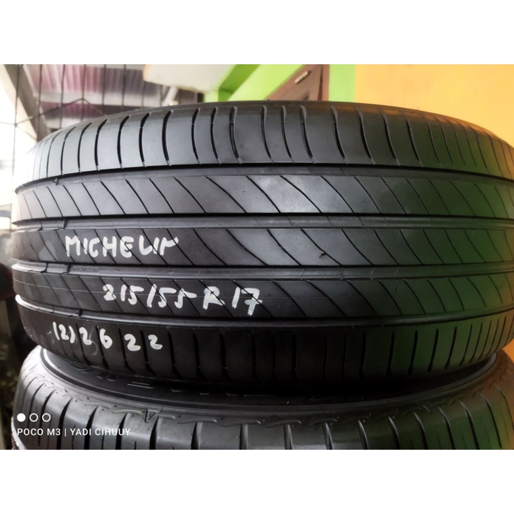 Ban Michelin Primacy 4 215/55 R17 hrv innova
