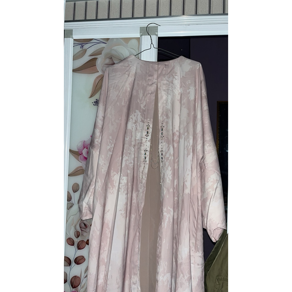 preeloved abaya naqa masih baru