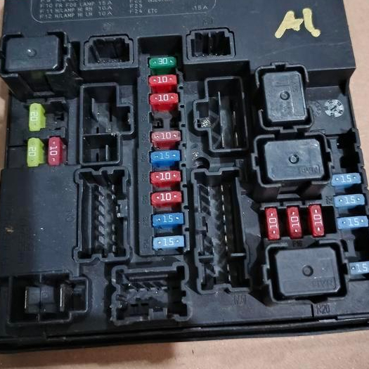 Ipdm Box Sekring Nissan Juke Original