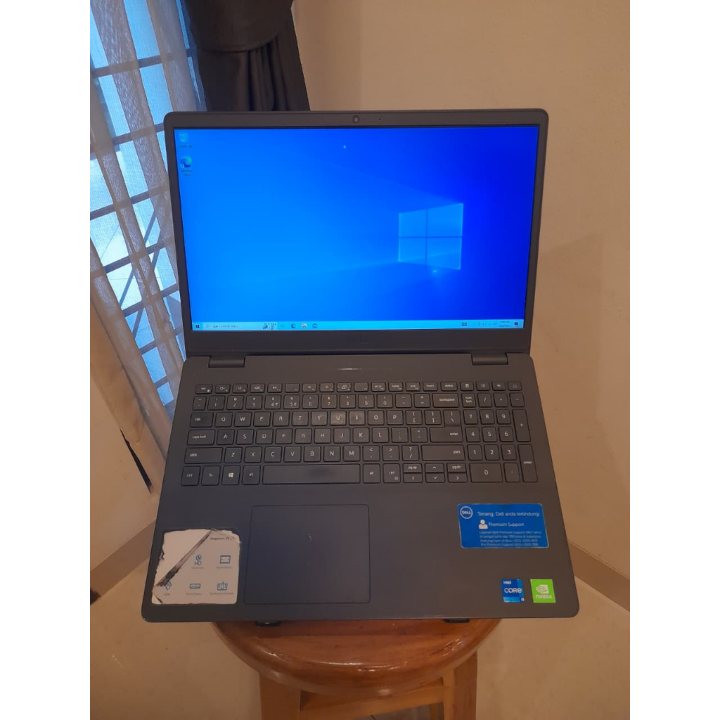 Dell Inspiron 15 3501 Core i5 Gen 11 RAM 8GB SSD 256GB VGA MX330 15” Laptop Kerja & Design