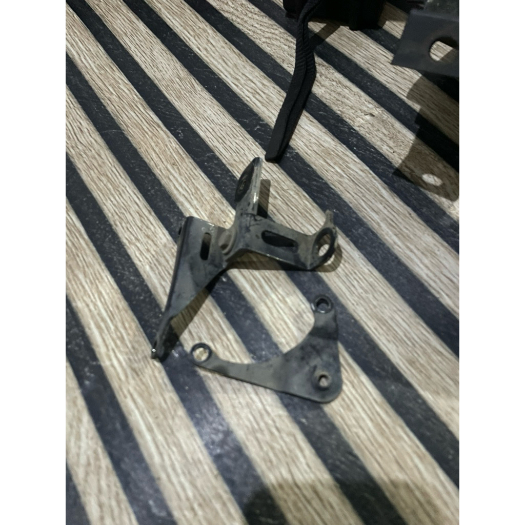 dudukan sayap Mx King bekas