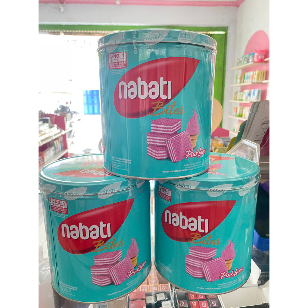 Kalengan Wafer nabati pink lava