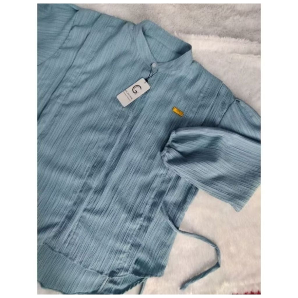 Preloved Blouse Baju Atasan Biru Wanita