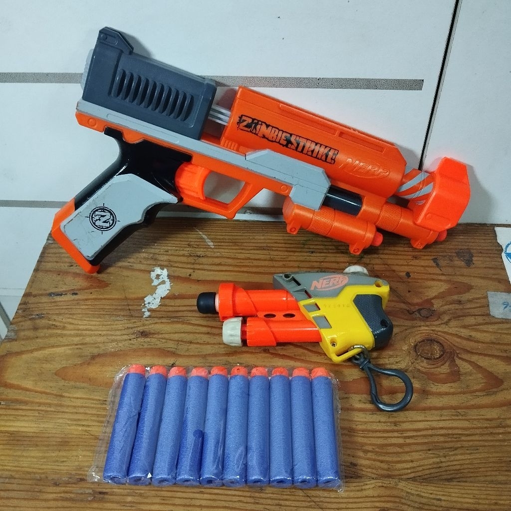 Nerf Zombie Strike Clear Shot Blaster & Nerf N-Strike Secret Strike AS-1