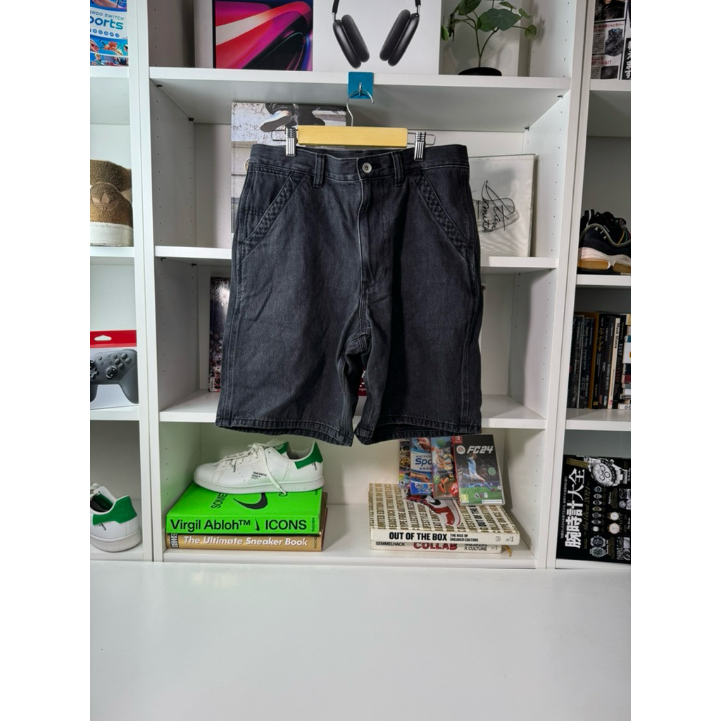 Jorts Uniqlo Celana Jeans Shorts M hitam