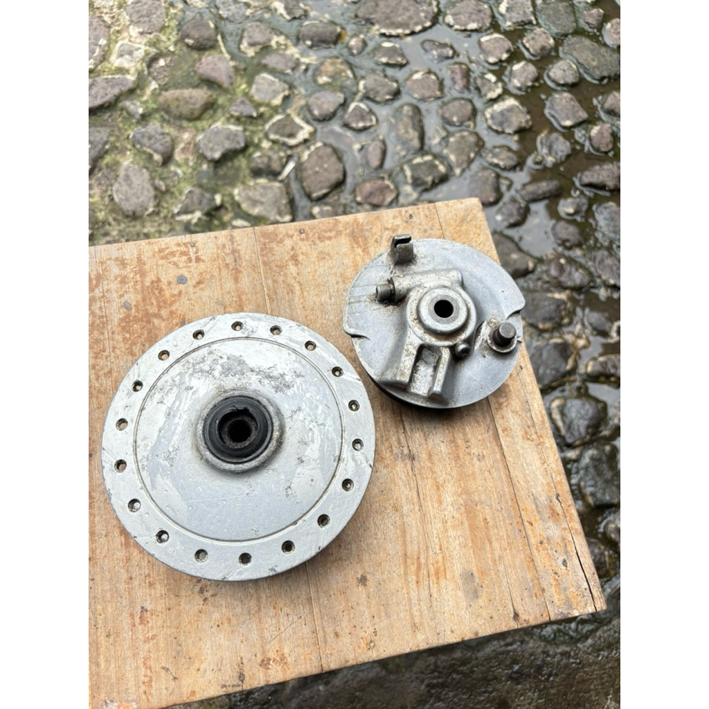 tromol depan honda s90 s90z cb100 cb125 original copotan
