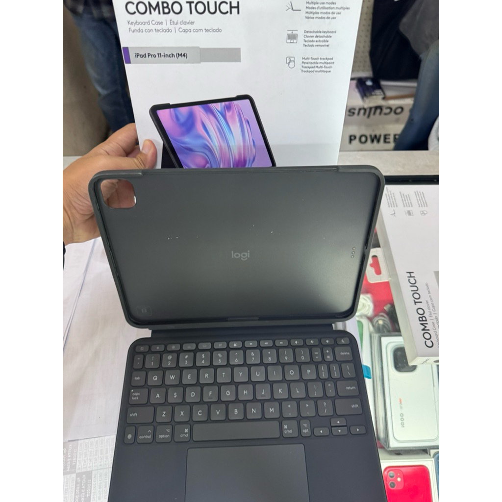 Logitech combo touch keyboard ipad pro M4 11-inch bekas second keybord ipad pro M4 11"