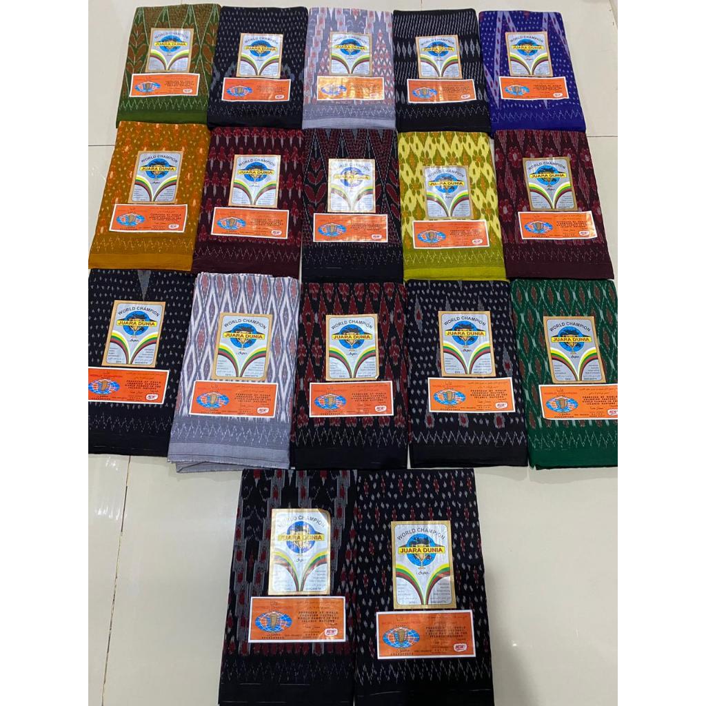 sarung tenun asli Juara Dunia