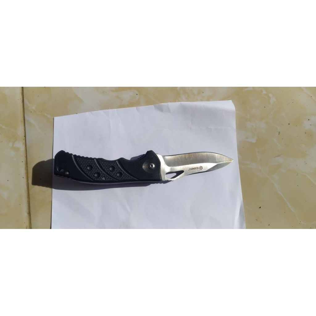 Pisau survival bushcraft