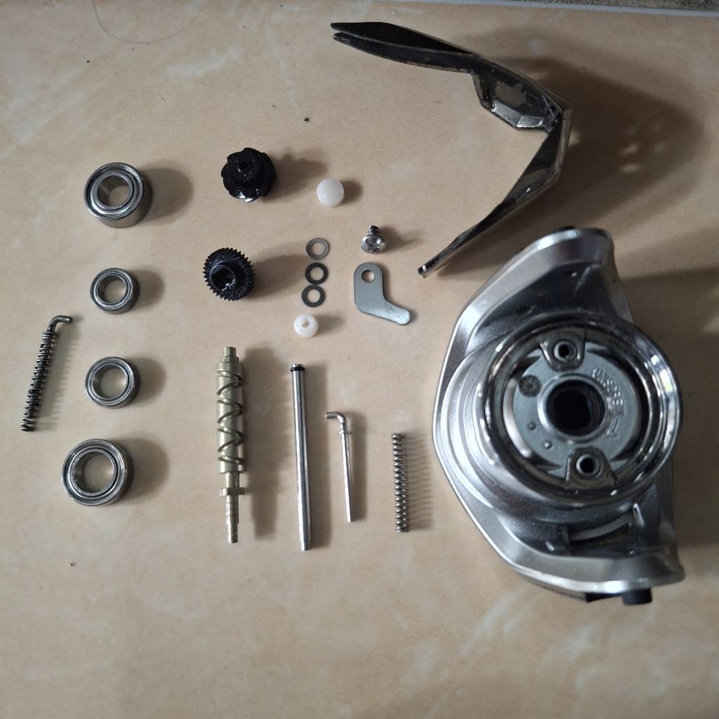 PART SHIMANO STRADIC FL 1000 SECOND