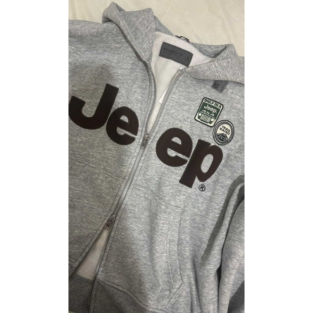 Abercrombie & Fitch Jeep Hoodie 2 Zipper (New)
