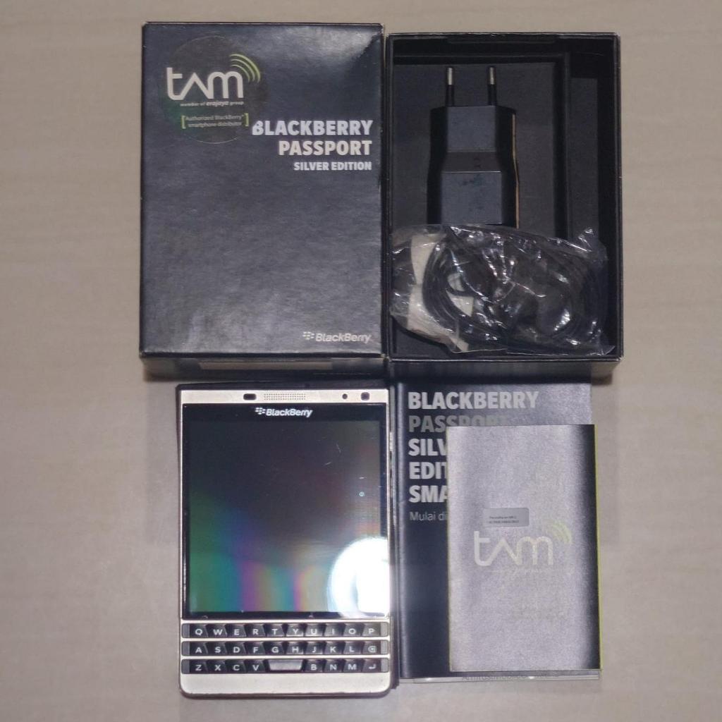 BB Blackberry Passport Dallas Silver Edition SE Q30 Pasport Mulus Lengkap